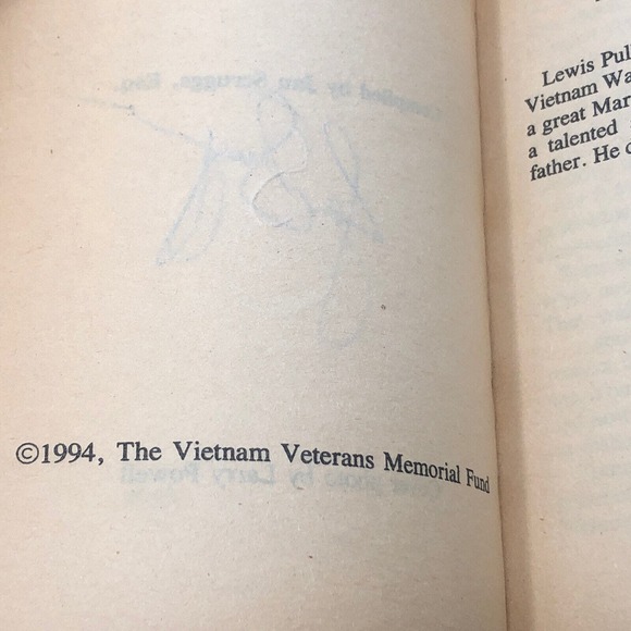 (Signed) Writing On The Walk Reflections On The Vietnam Veterans By Jan Scruggs - Picture 3 of 8